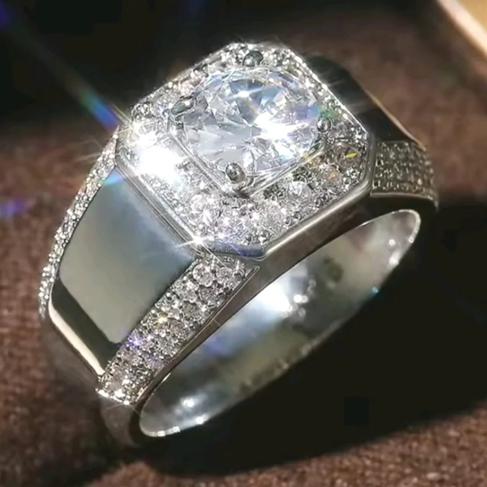 Elegant Diamond 925 Silver Ring For Men